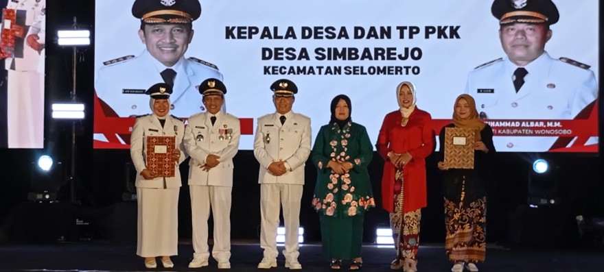 Album : Pengukuhan Kades 